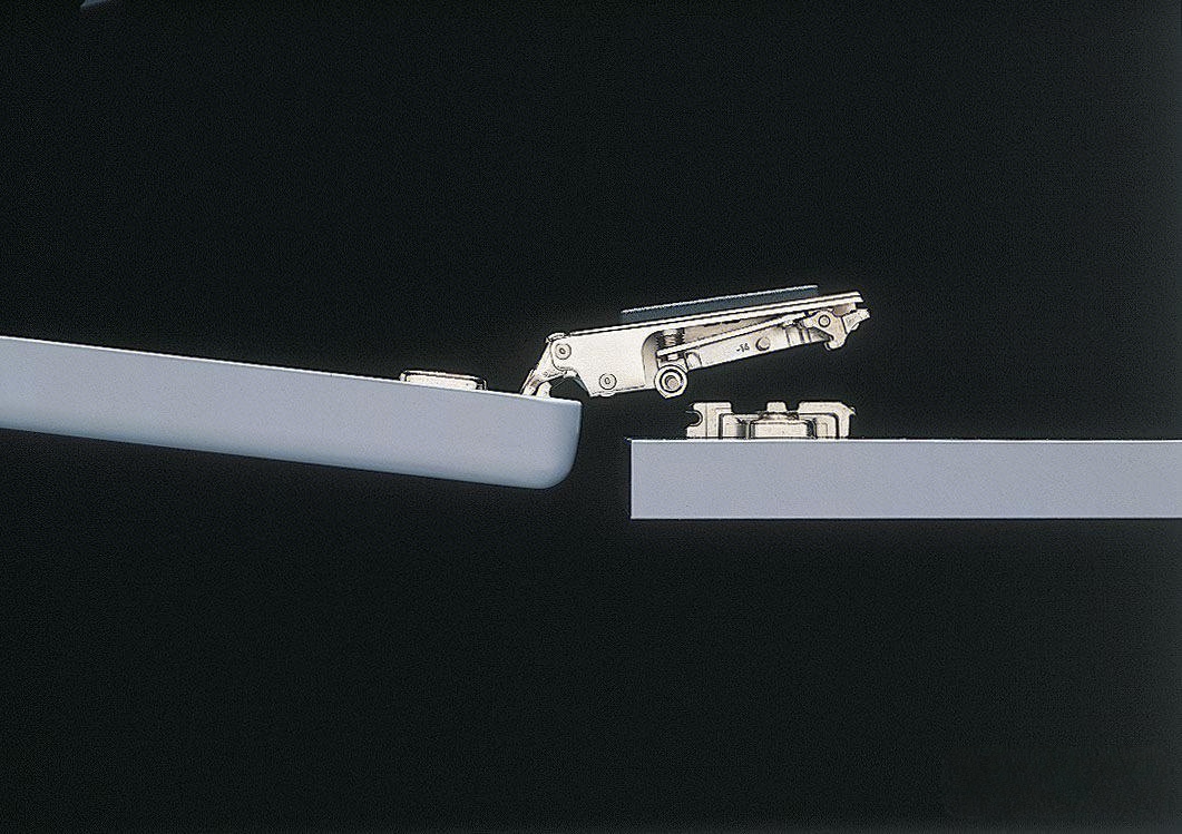 hinge installment - clip on