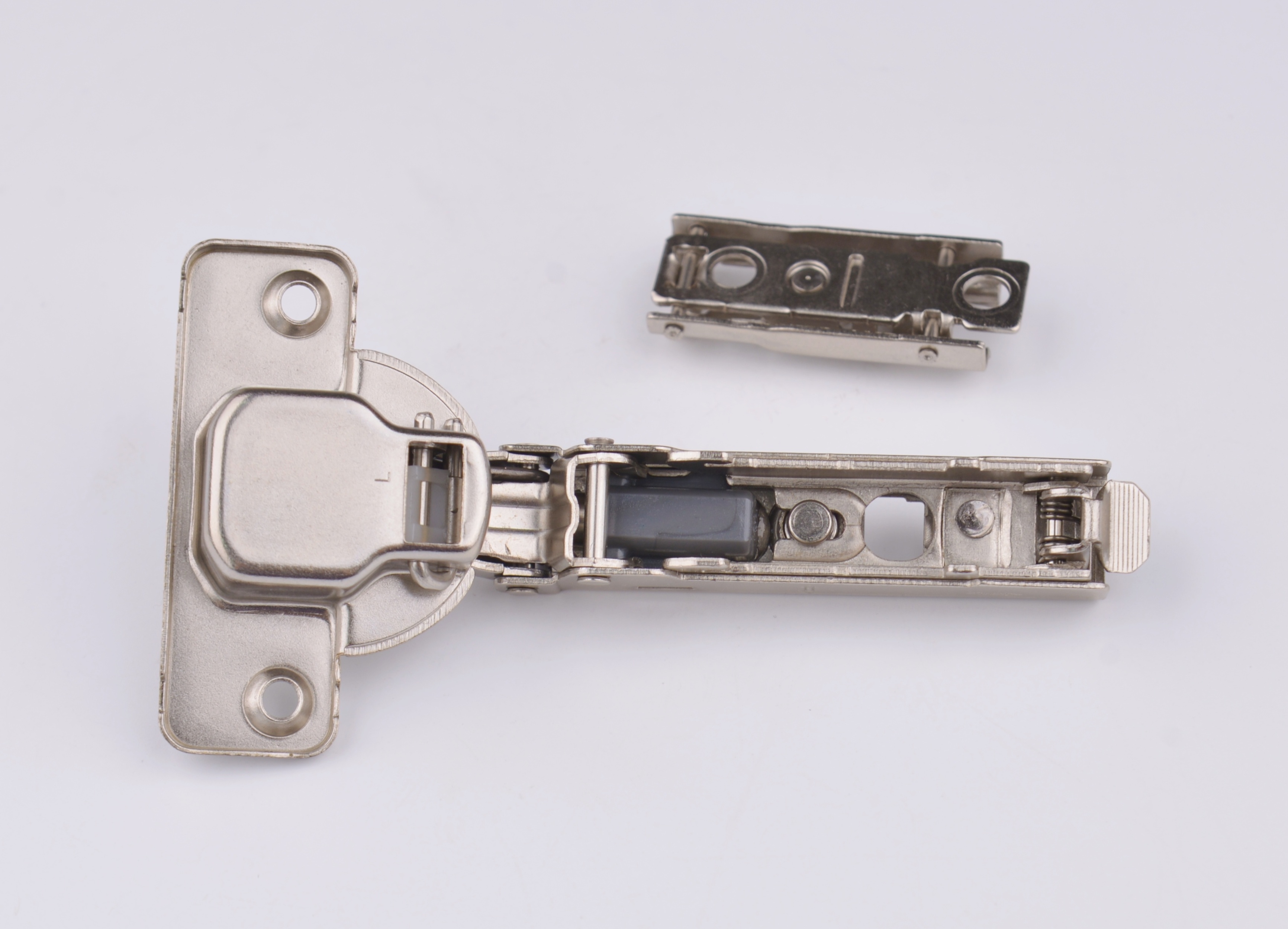 liner hinge with soft close