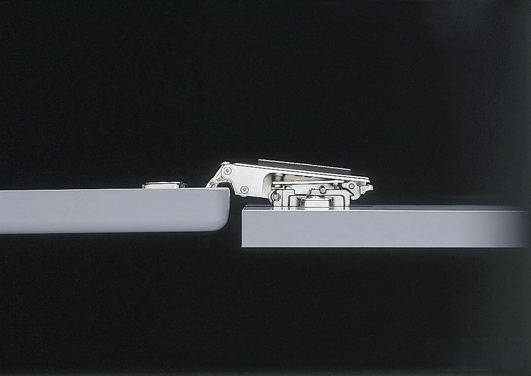 hinge installment - clip on 3