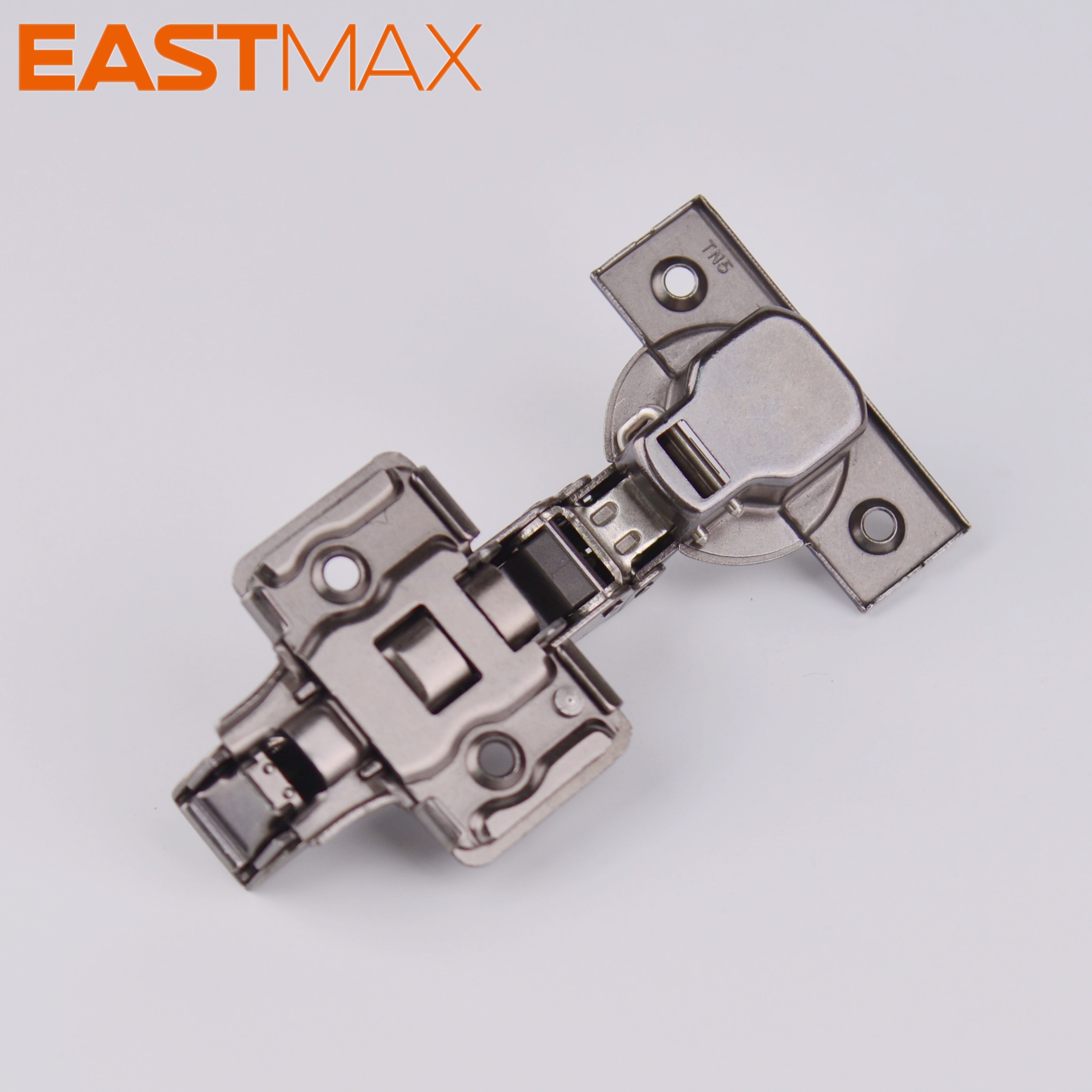 hinge with 3D base plate